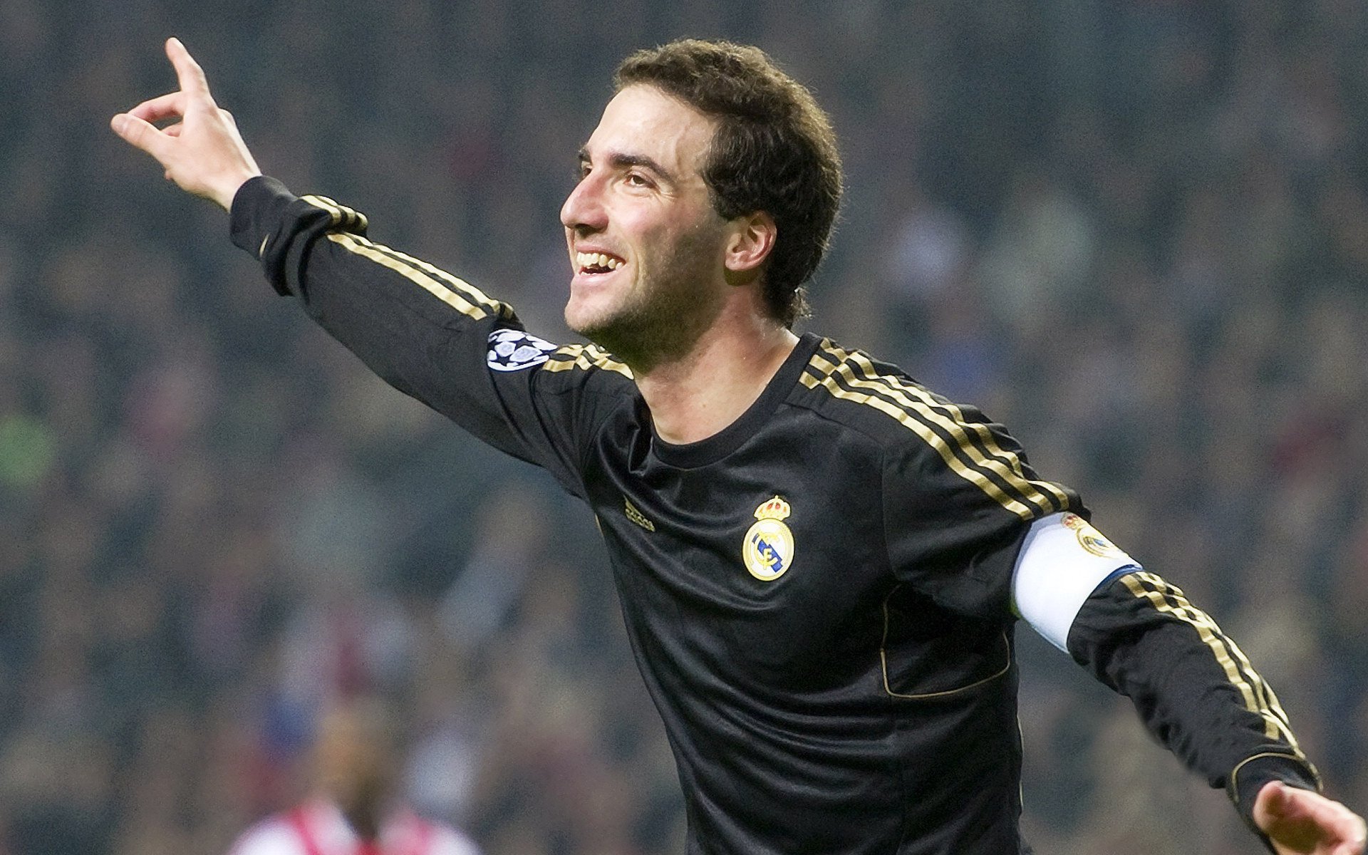 3-0!中超冠军最快2个小时后诞生浙江送礼蓉城和申花成大输家,中超联赛冠军将获得